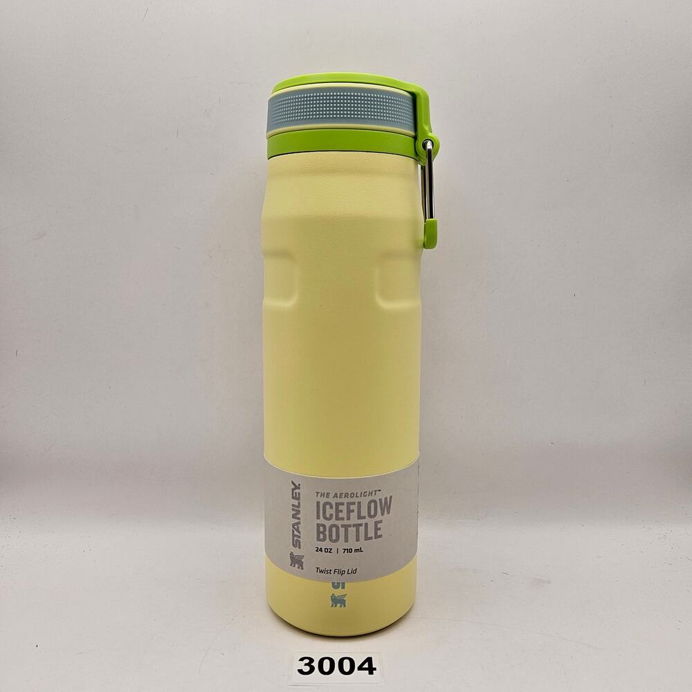 STANLEY THE ICEFLOW 24oz BOTTLE WITH TWIST FLIP LID POMELO